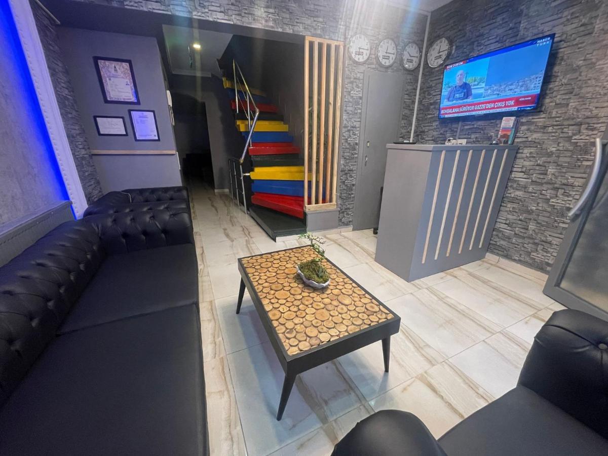 Ufuk Hotel Istanboel Buitenkant foto
